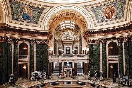 Capitol Hill, Supreme Court & Library of Congress Tour 12ppl Max