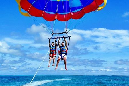 Full Day Southern Bali with Adventure Parasailing