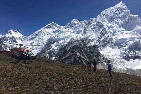 Landing Everest Base Camp Kalapathar by Helicopter & Breakfast