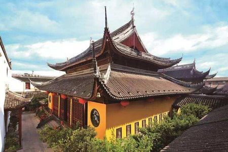 3-Hour Ultimate Discovery of Shanghai Jade Buddha Temple and Yu Garden