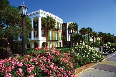 Charleston See-It-All City Bus Tour with Adventure Sightseeing