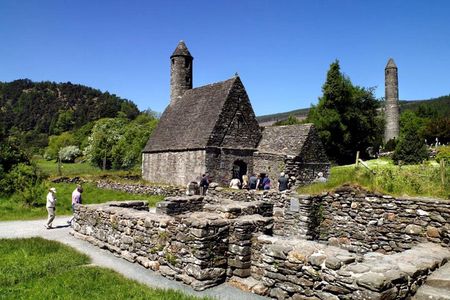 Glendalough and Wicklow Mountains Afternoon Tour from Dublin 