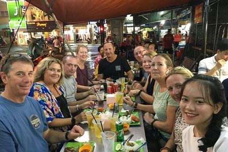Ho Chi Minh City Street Food tour at night