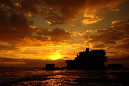 Tanah Lot Temple Sunset Tour Half Day