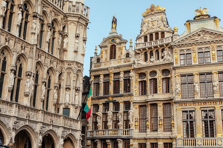 Brussels PRIVATE TOUR With Locals: Highlights & Hidden Gems