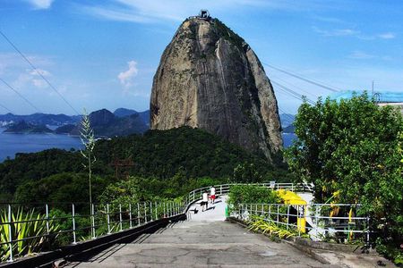 Rio Shore Excursion: Christ Redeemer, Sugarloaf and Selarón Steps 6-Hour Tour