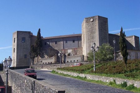 Private guide Melfi: an amazing walk through so many cultures from 11th century