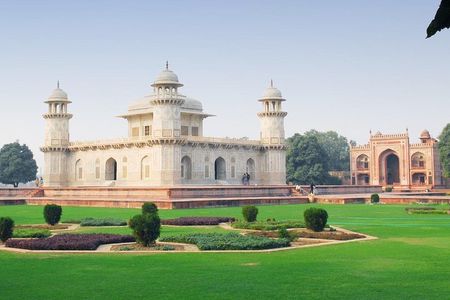 Overnight Agra Tour 