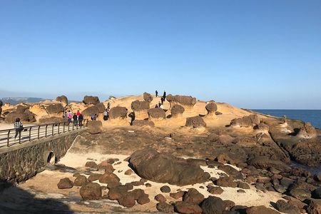 Full-Day Private Custom Keelung Shore Excursions