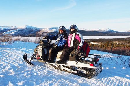 Active Winter Adventure in Yukon | 6 days