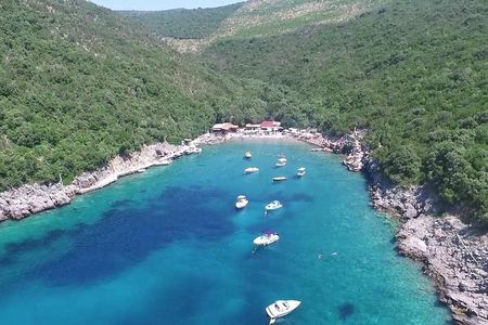 Group Blue Cave tour with a beach stop - 4h duration