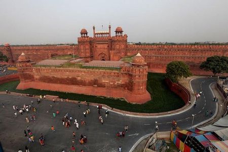 Full Day City Tour of Delhi By Air-Condition Vehicle Includes, WiFi on Board