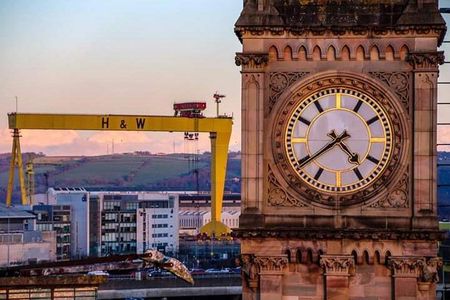 Belfast Official Private City Tour