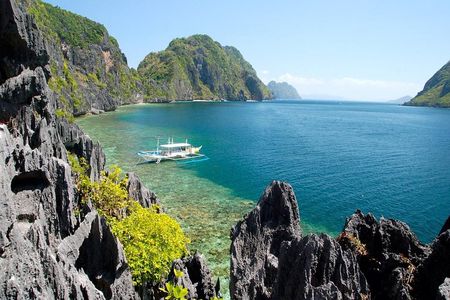 El Nido Island Hopping Tour C with Lunch