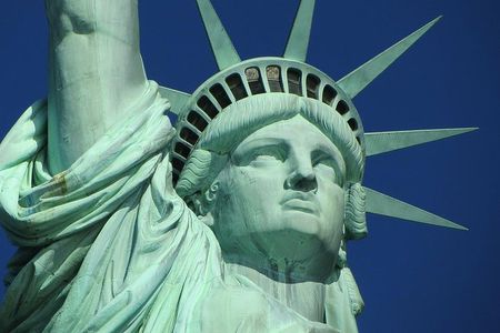 NY: Statue of Liberty, Ellis Island, 9/11 Memorial Museum, Cruise