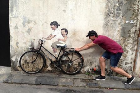 Discover Penang: Half-Day City Highlights & Upside Down Museum