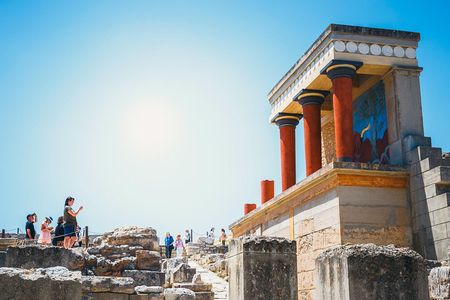 E-Ticket & Audio Tour for Knossos Palace: Unlock Minoan Majesty
