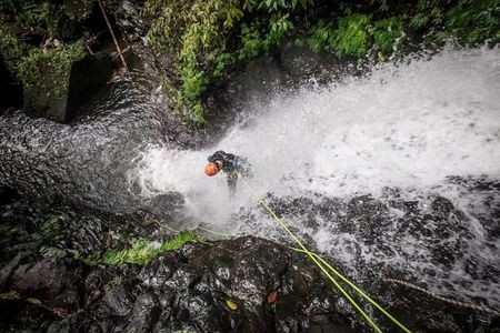 Canyoning Bali : Anahata CANYON (Adventure, discovery, nature)