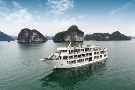 Halong Bay 2 Days-1 Night with Alisa Cruise