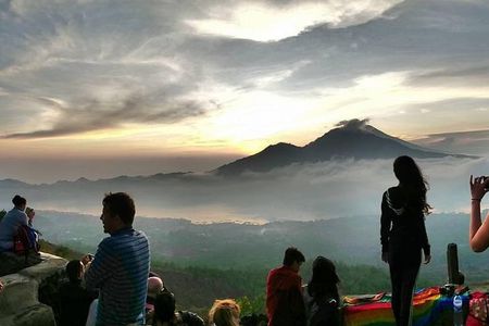 Amazing Mount Batur Sunrise Trekking and Hot Spring 