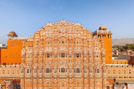 1 Nt/2Day Trip to Jaipur All Inclusive by Private Taxi from Delhi