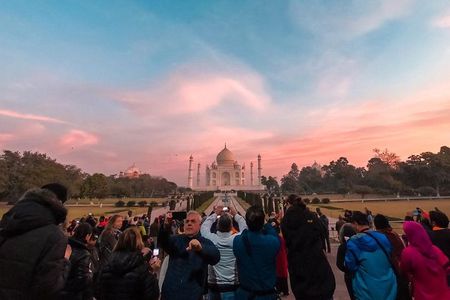 Taj Mahal With Orphanage Tour