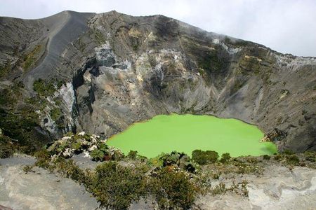 Irazú Volcano Half Day Tour from San Jose