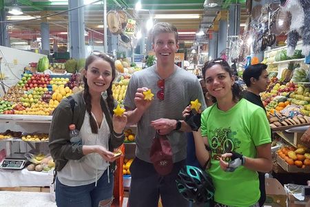 MEXICO CITY FOOD TOUR: flavors on two wheels
