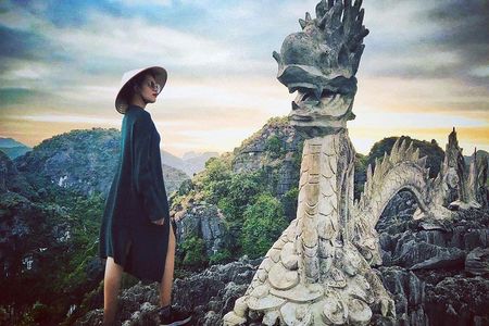 1-Day Trip to Hoa Lu - Tam Coc & Mua Cave by Limousine From Hanoi