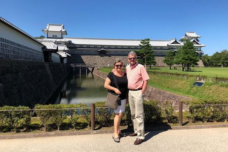 Kanazawa Highlights Tour including Kenrokuen Garden