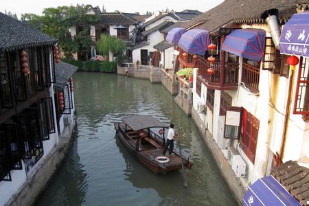 Zhujiajiao Water Village & Seven Treasure Town Day Tour from Shanghai