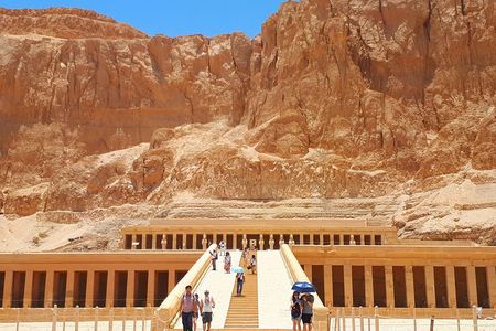 Private Guided Tour to Best Monuments of Luxor's West Bank