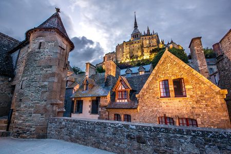Normandy - Mont Saint-Michel Full Day Tour from Bayeux