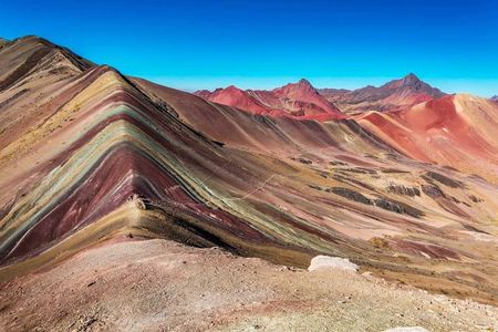 05 Day Cusco: Sacred Valley, Machu Picchu, Rainbow Mountain