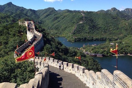 All Inclusive Private Tour to Huanghuacheng Waterside Great Wall and Ming Tombs