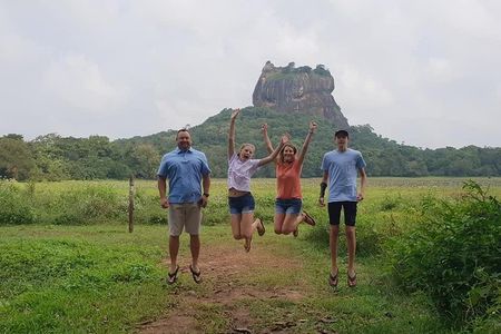Day Tour of Sigiriya 