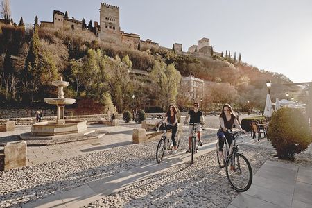 Zooming Through Granada: A Fun-Filled Electric Bike Tour