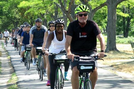 Boston City Bicycle Tour
