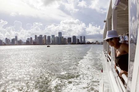 Miami and Everglades Adventure: Airboat & Bay Cruise Combo