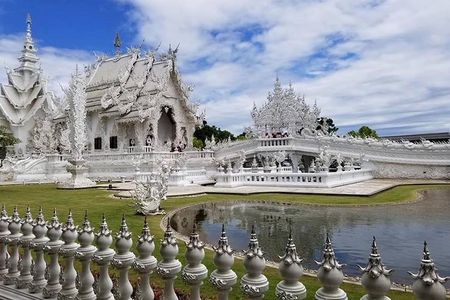 Best 2-Day: Explore Chiang Rai Landmarks from Chiang Mai, Private Trip