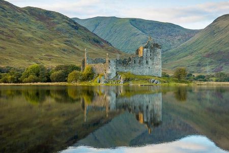 Loch Ness & Urquhart Castle Private Day Tour from Glasgow
