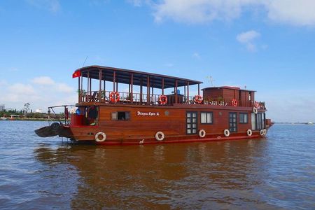 Dragon Eyes Mekong Delta Cruise 2Days 1 Night