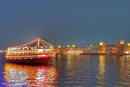 Dubai: 2-Hour Evening Dhow Cruise and Dinner