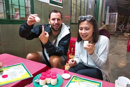 Let's eat LIKE a Vietnamese - Explore Foods Tour