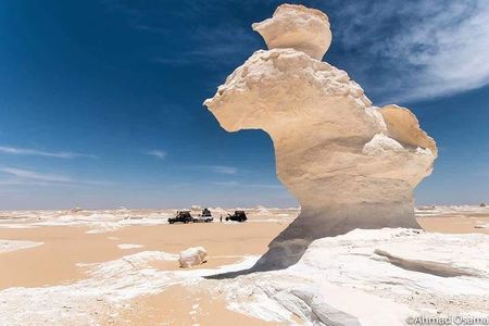 2 Days Amazing White Desert and Bahariya Oasis Tour