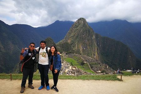City Tour, Sacred Valley, Machupicchu and Maras Moray in 5 Days