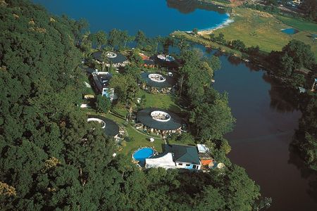 Luxury Retreats Package Tour -7 Days