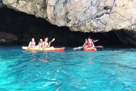Kayak & Snorkel Tour in Cerro Gordo Natural Park, La Herradura