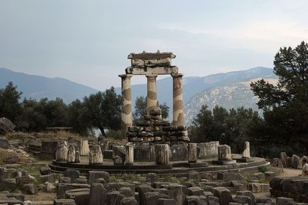 Private Tour of Delphi & Arachova from Athens
