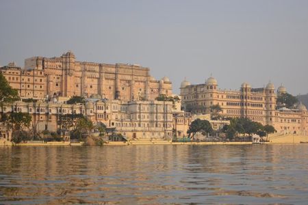 Udaipur Sightseeing Tour With Guide